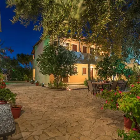 Olga Apartament Vasilikí